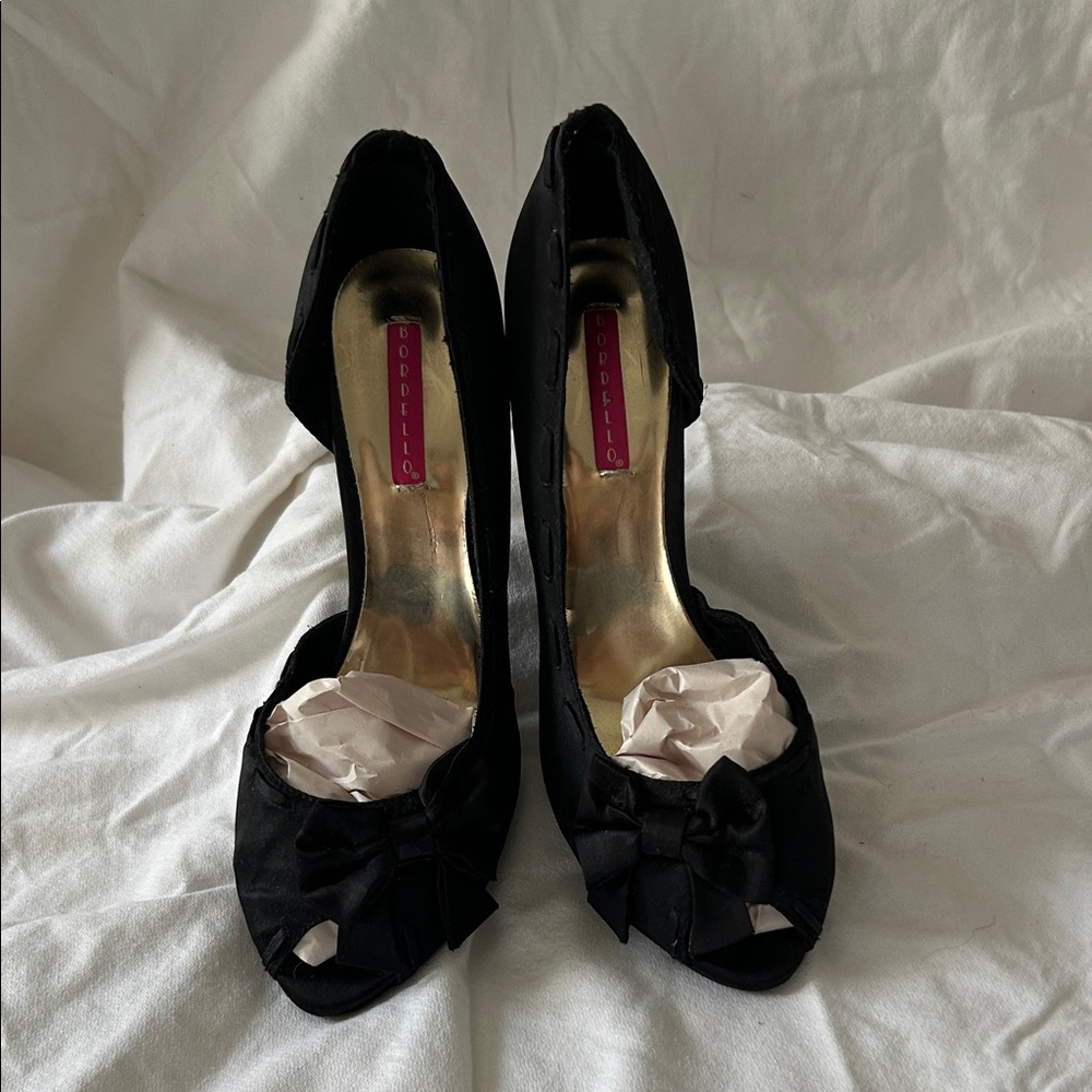 Bordello Elegant Black Peep-Toe Heels